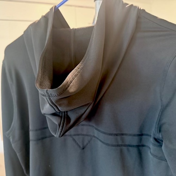 Nike FitDry Women’s Black Full Zip Hooded Sweater Jacket - Large (EUC) - Picture 8 of 12